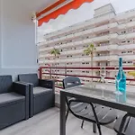 Apartamento Luxury Quasar Sea View In Olimpia *