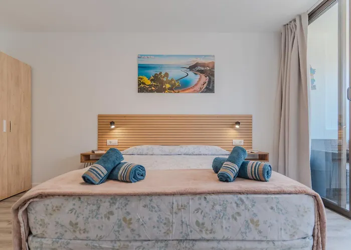 Luxury Quasar Sea View In Olimpia 公寓